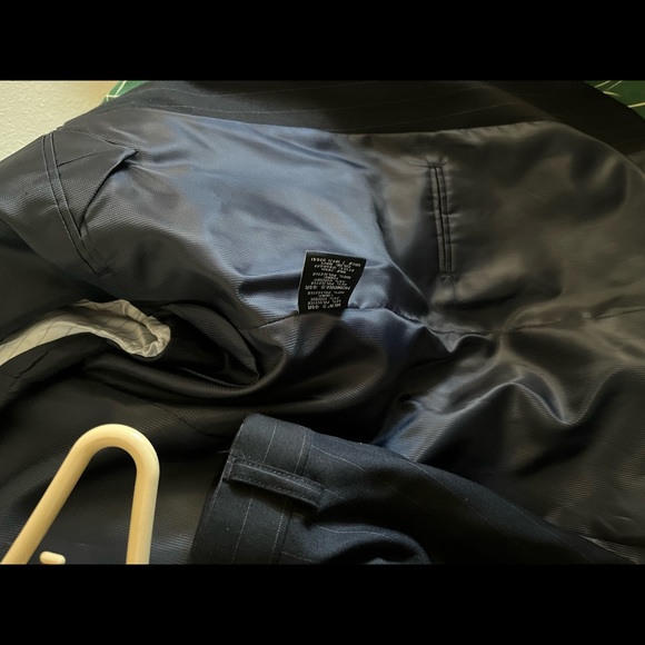 Pinstripe blazer & pair of matching slacks - Picture 3 of 7